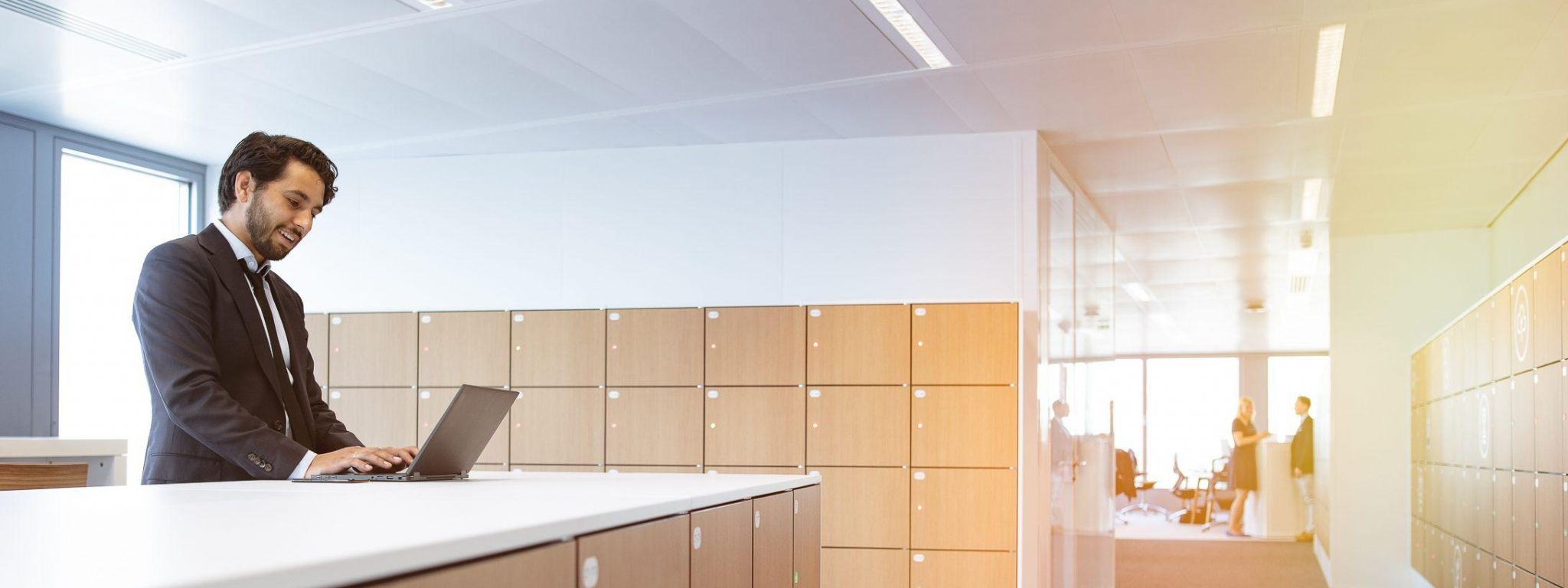 Encourager l'utilisation dynamique des lieux de travail avec un système de gestion intelligent des casiers