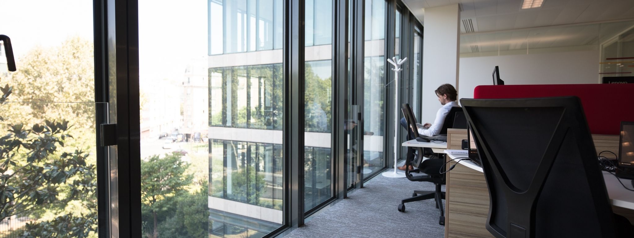 Umbau von Büroräumen zum Flex-Office: Was ist beim Flex-Office-Konzept zu beachten?
