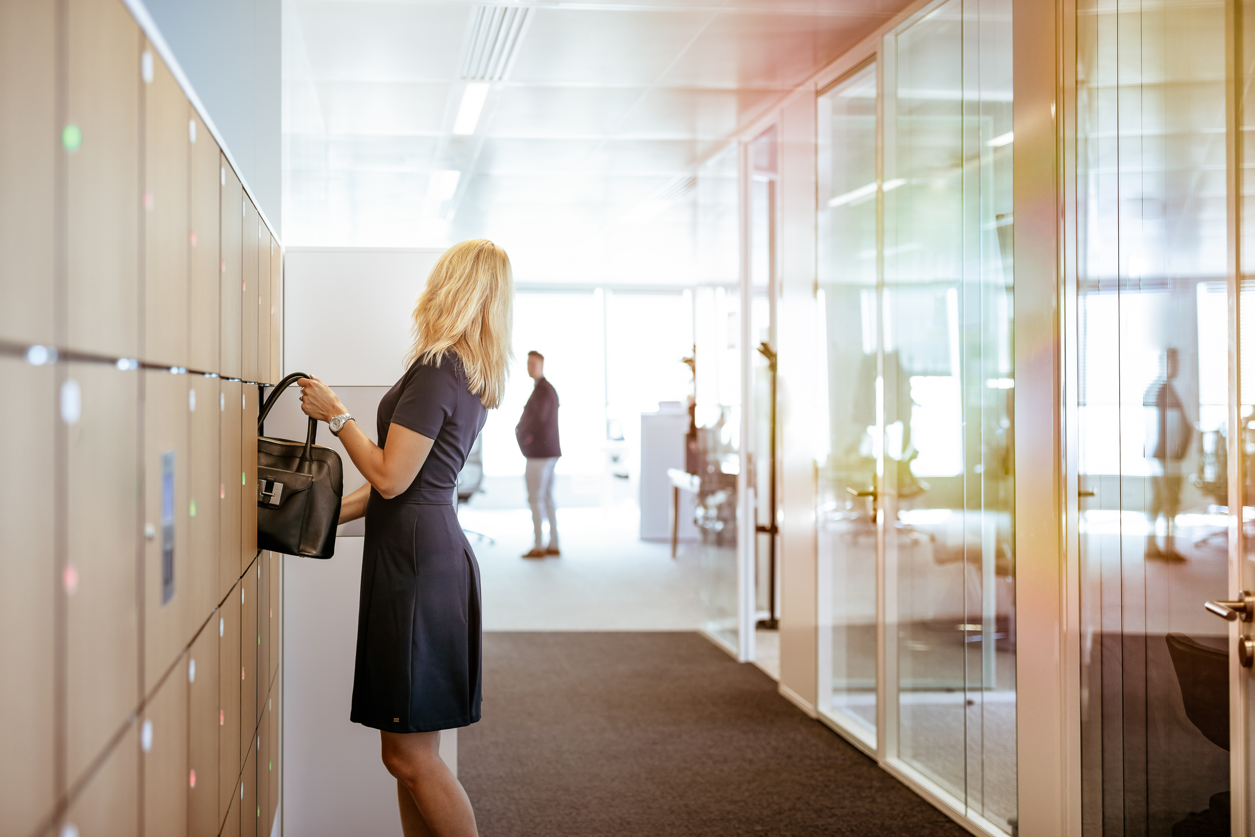 What is a smart locker system? …and why does every office need smart lockers?